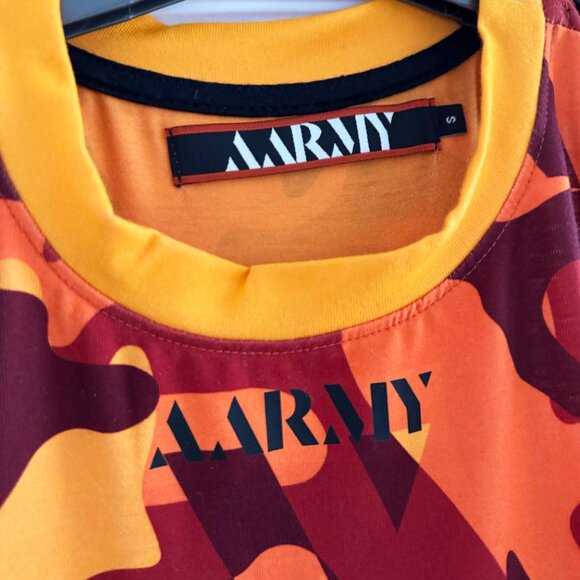 NWT Aarmy Camo Print Racerback Top, size Small - Picture 8 of 10